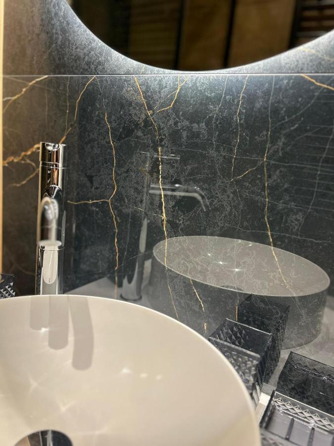 Roma Nostra Luxury B&B Luaran gambar